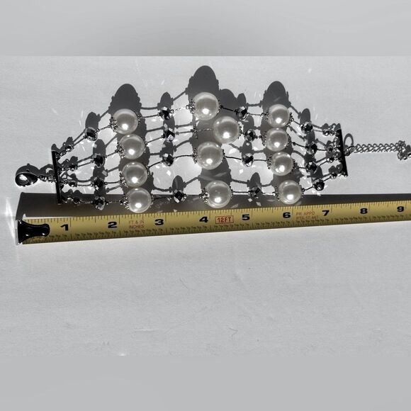 Vintage Four-Strand Floating Pearl Bracelet - Picture 8 of 9